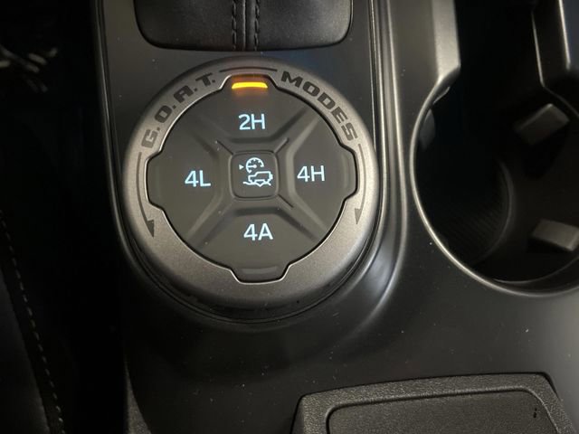 New 2025 Ford Bronco Badlands image 22