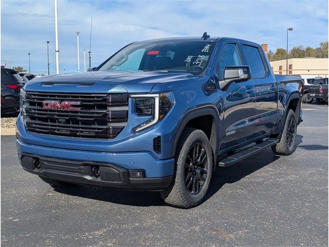 New 2026 GMC Sierra 1500 Elevation w/ Elevation Premium Package image 3