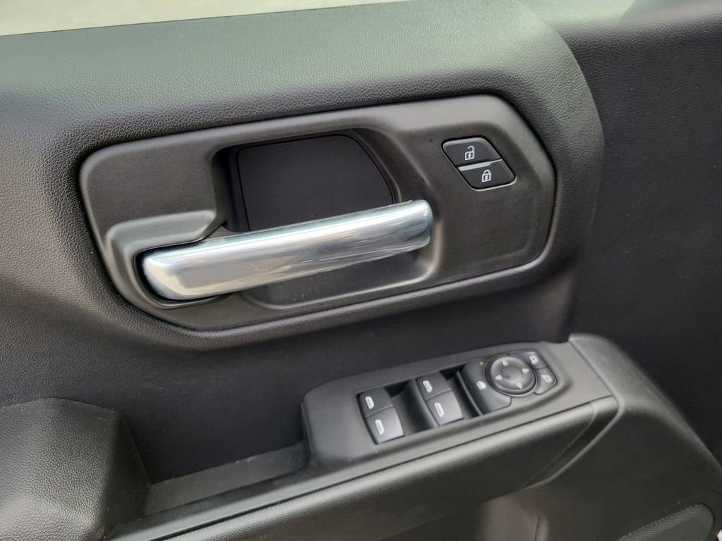 Used 2026 GMC Sierra 1500 Pro w/ Graphite Edition image 15