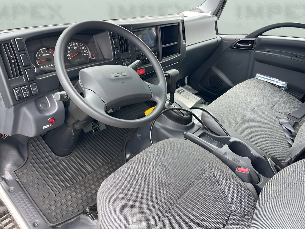 Used 2024 Chevrolet Low Cab Forward RWD image 11