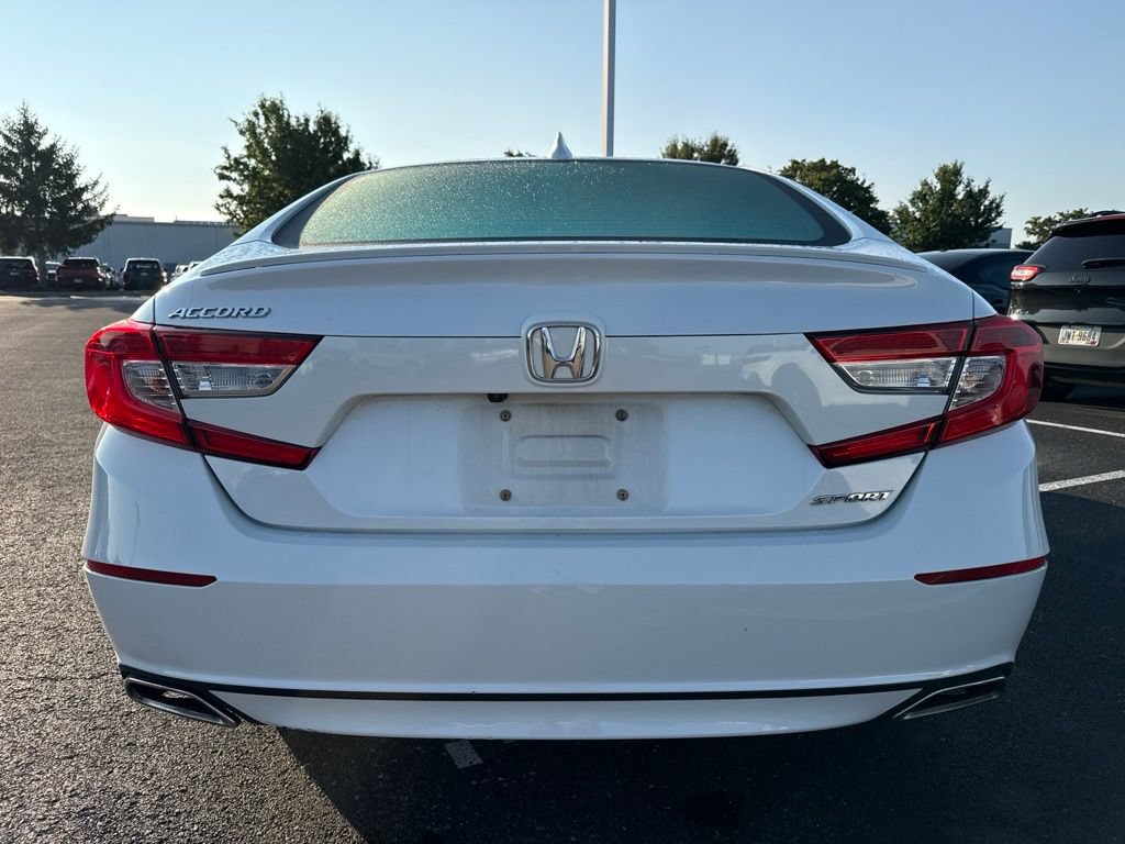 Used 2019 Honda Accord Sport image 9