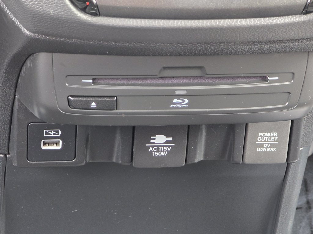 Used 2023 Honda Odyssey Touring image 41