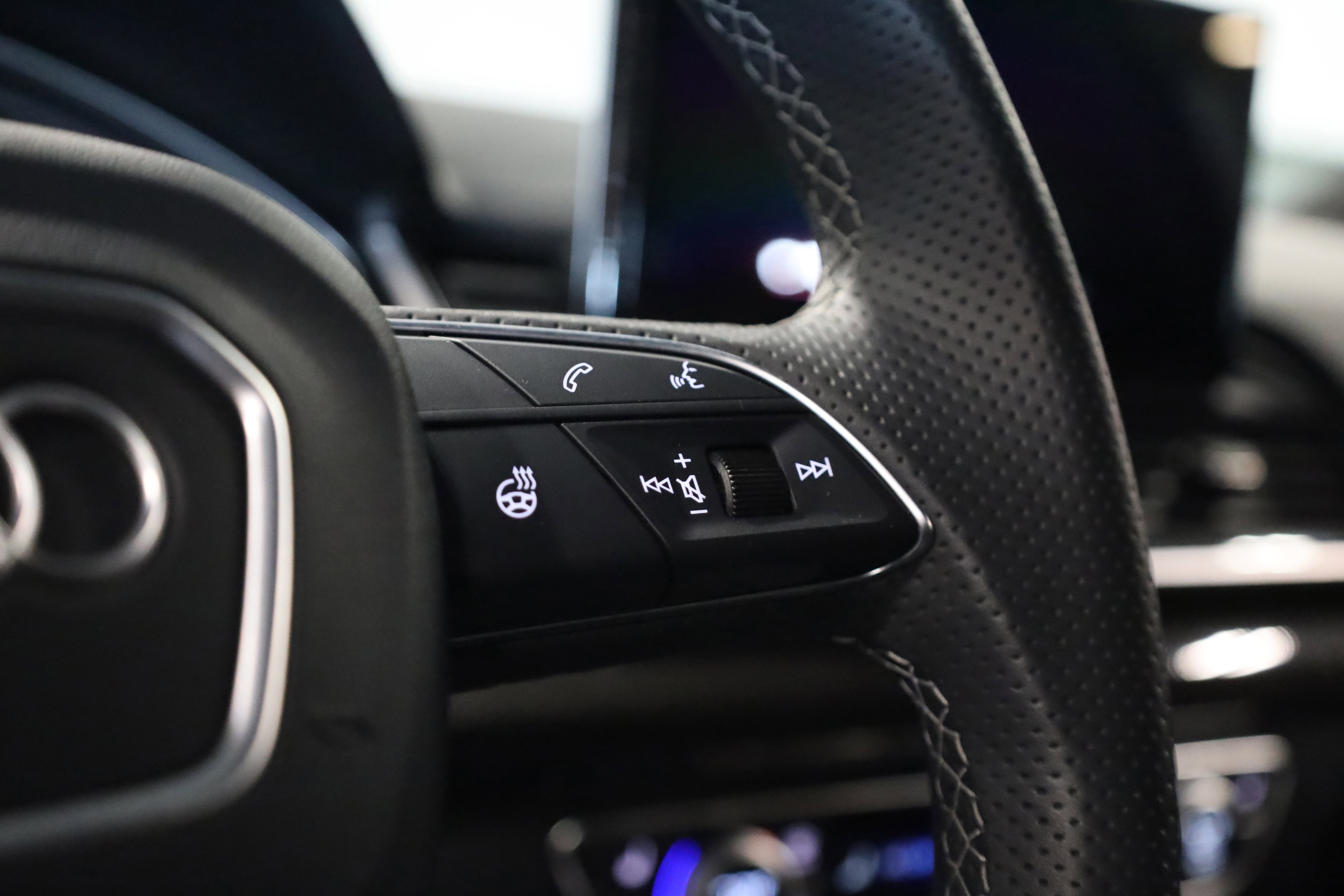 Used 2023 Audi SQ5 Premium Plus image 26