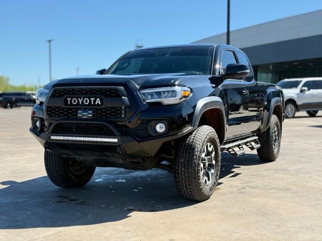 Used 2023 Toyota Tacoma TRD Off-Road image 4