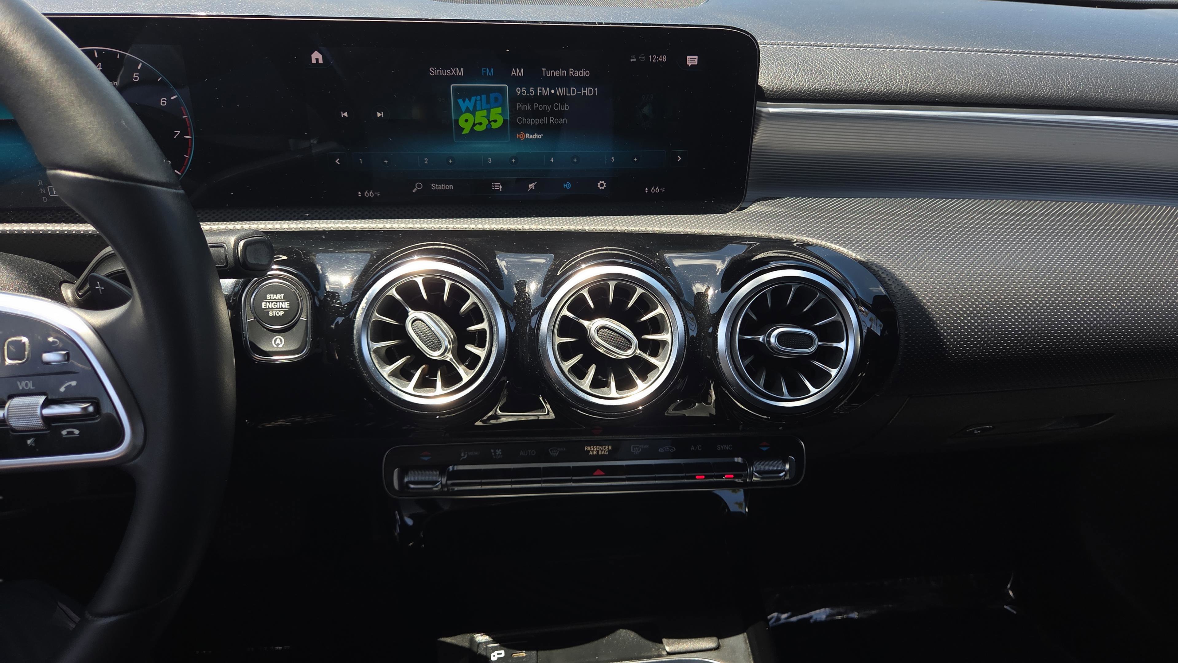 Used 2021 Mercedes-Benz CLA 250 image 27
