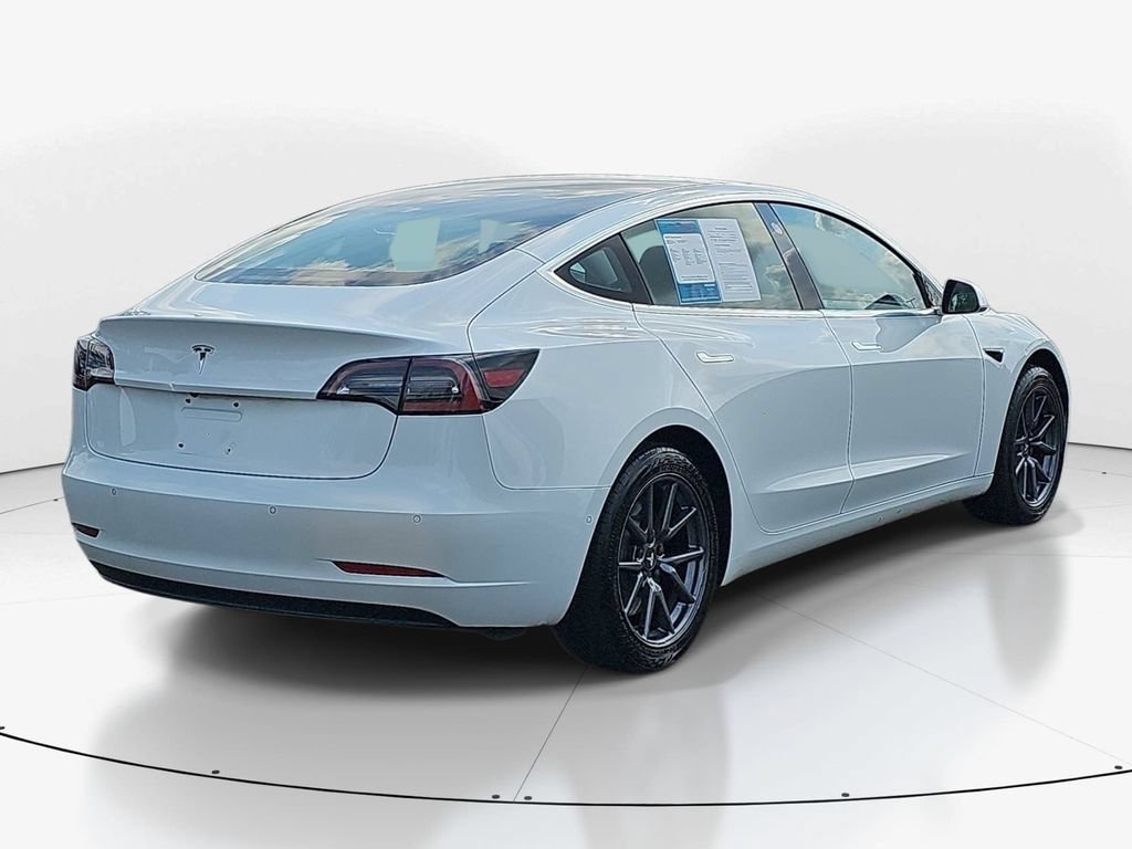 Used 2018 Tesla Model 3 Long Range RWD image 6