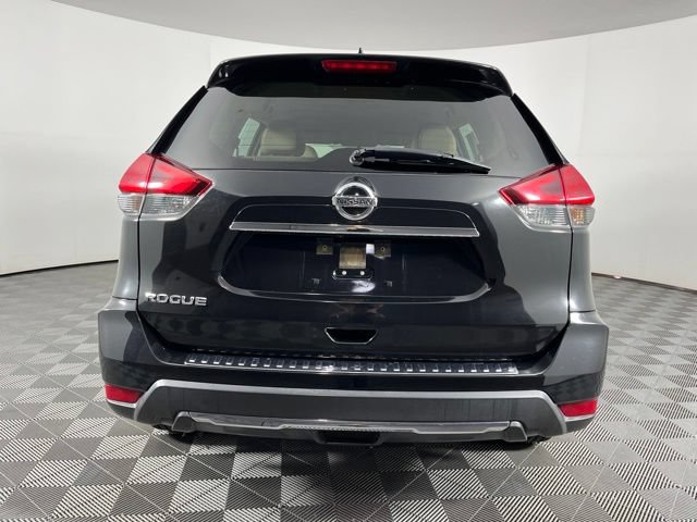 Used 2017 Nissan Rogue S FWD image 10