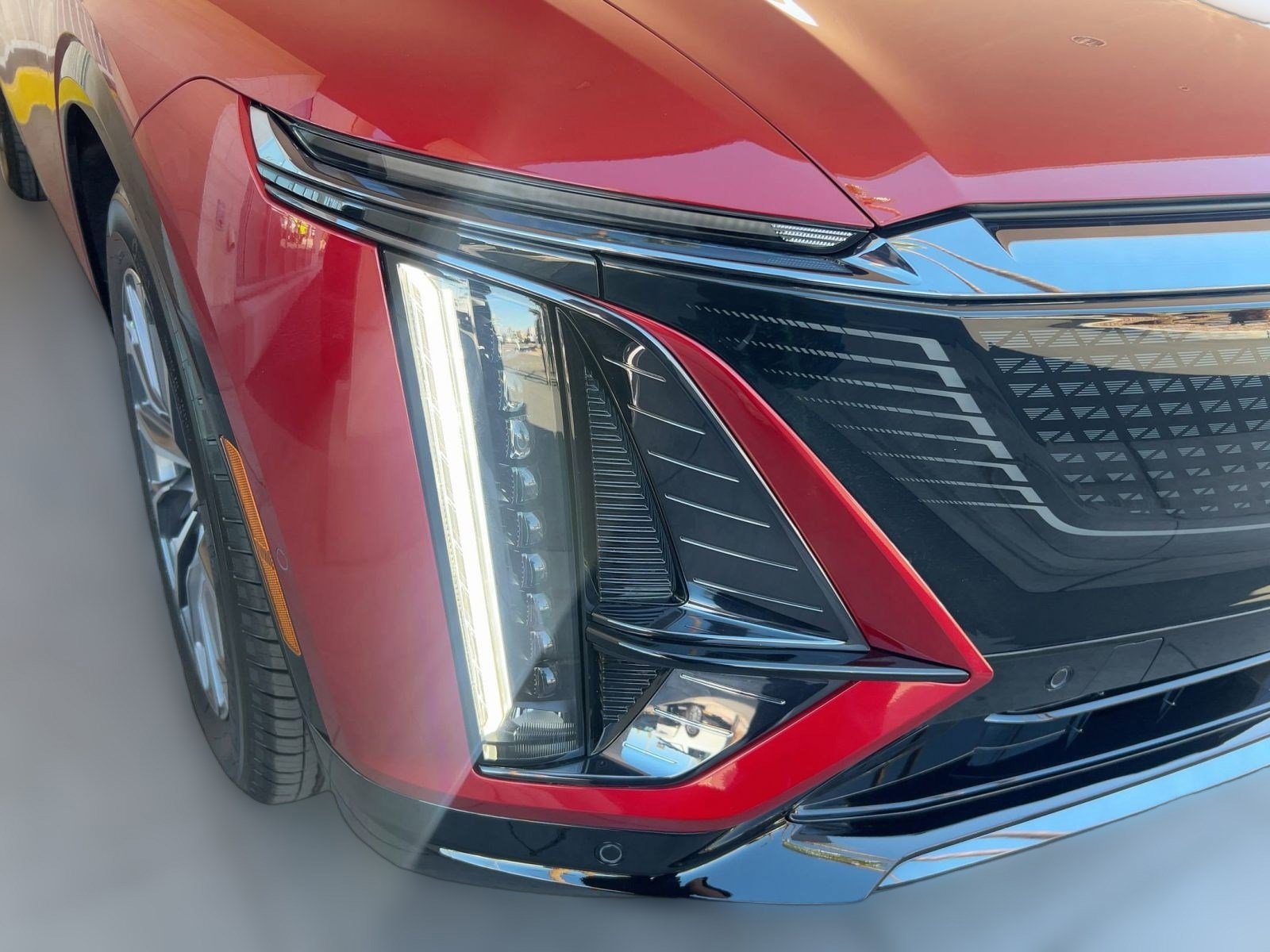 New 2026 Cadillac Lyriq Sport image 27