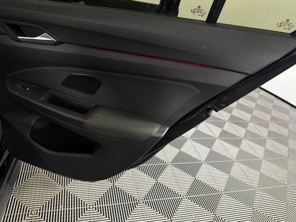 Used 2022 Volkswagen GTI SE image 28