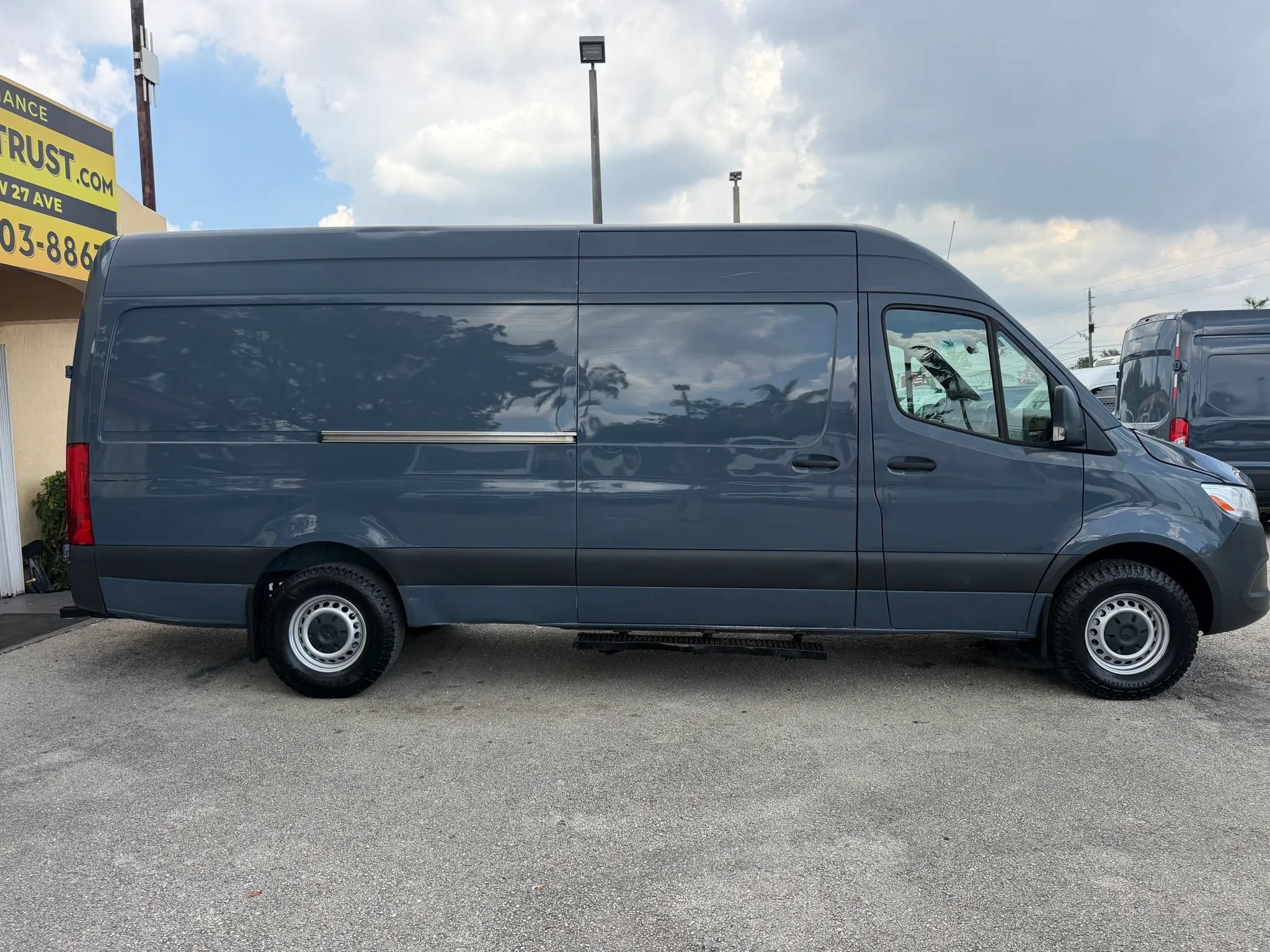 Used 2019 Mercedes-Benz Sprinter 170 image 7
