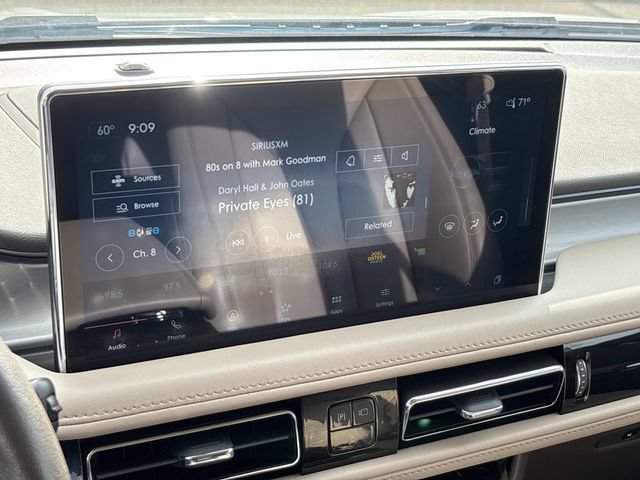 Certified 2022 Lincoln Nautilus AWD w/ Premium Package image 32