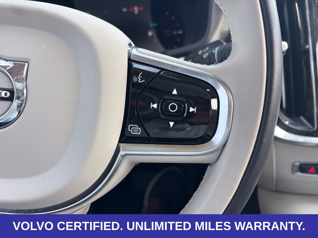 Certified 2024 Volvo S60 T8 Plus w/ Climate Package AWD/4WD image 23