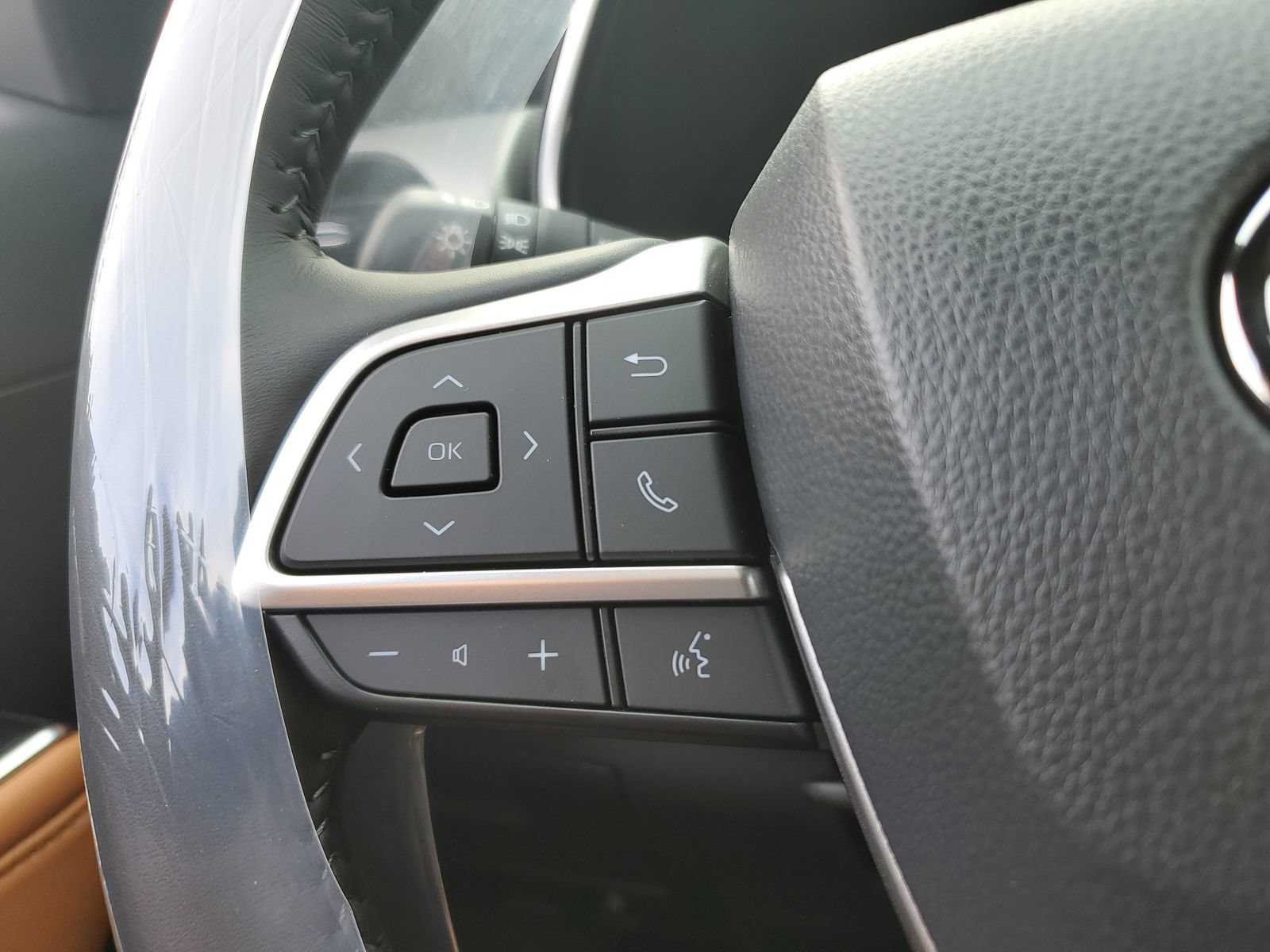 New 2026 Toyota Highlander Platinum AWD/4WD image 22