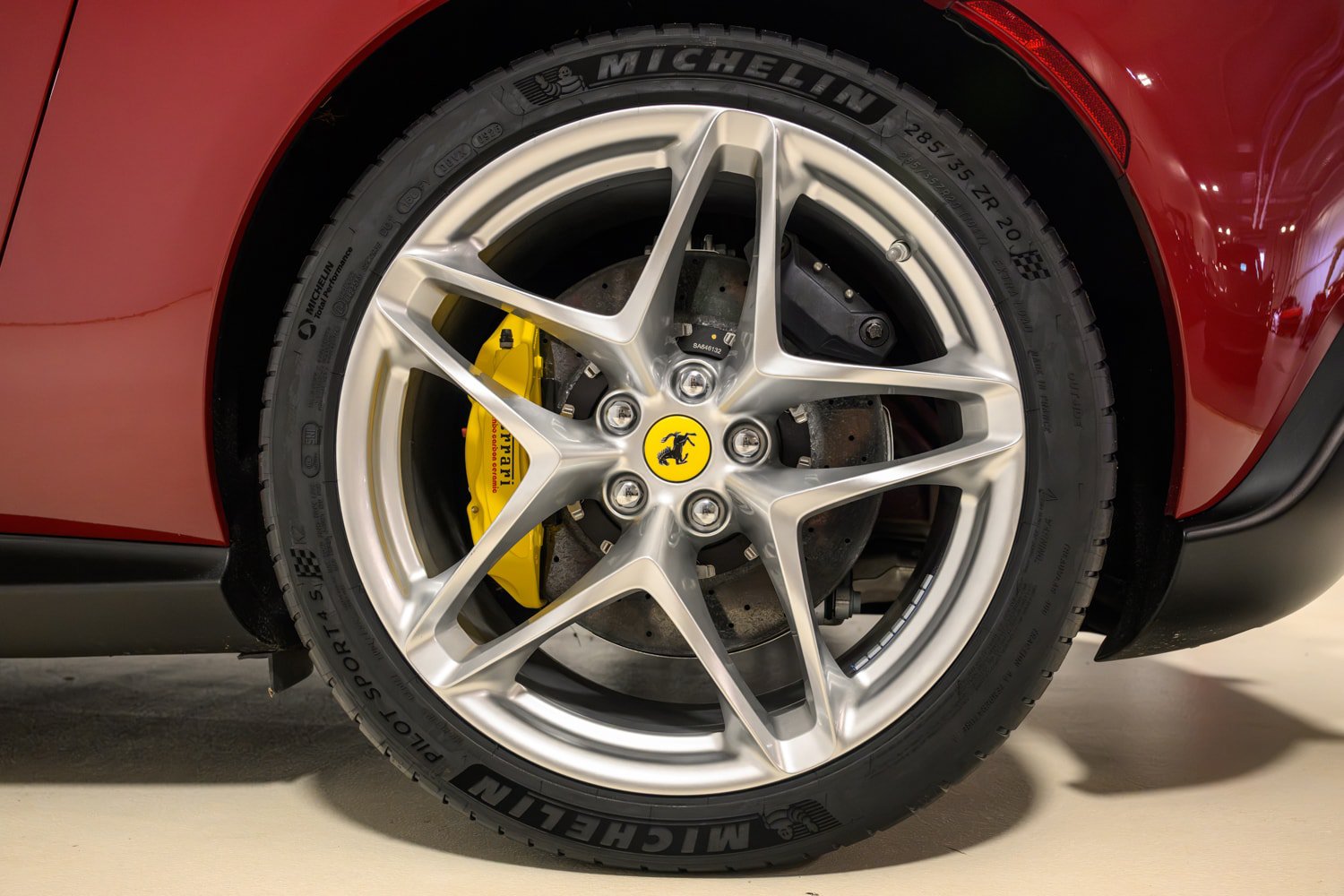 Certified 2022 Ferrari Roma RWD image 14