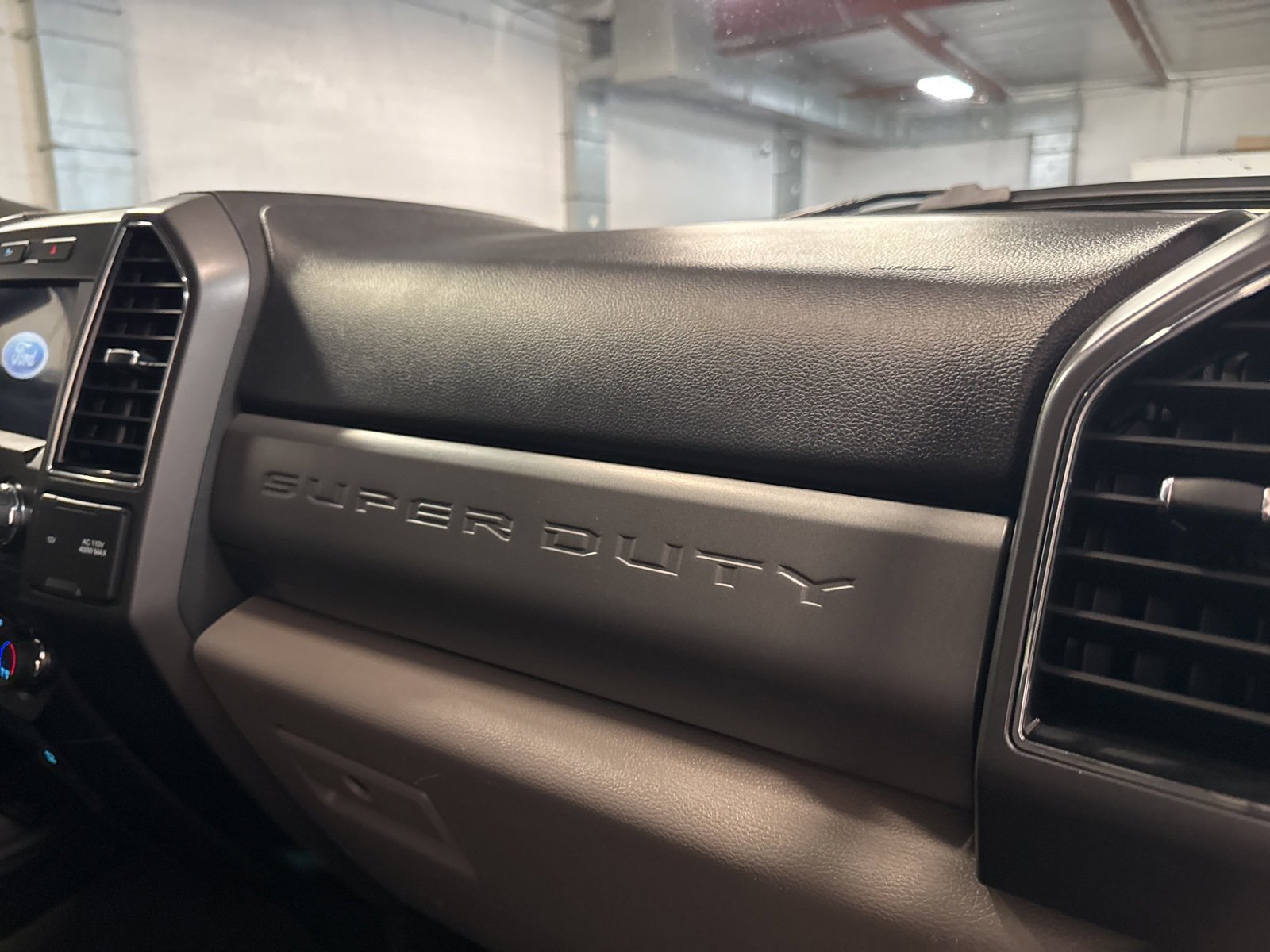 Used 2021 Ford F250 XLT image 25