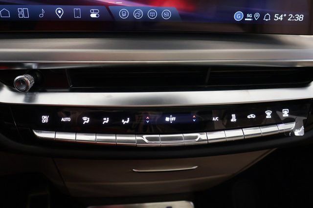 New 2026 Cadillac Lyriq V image 20