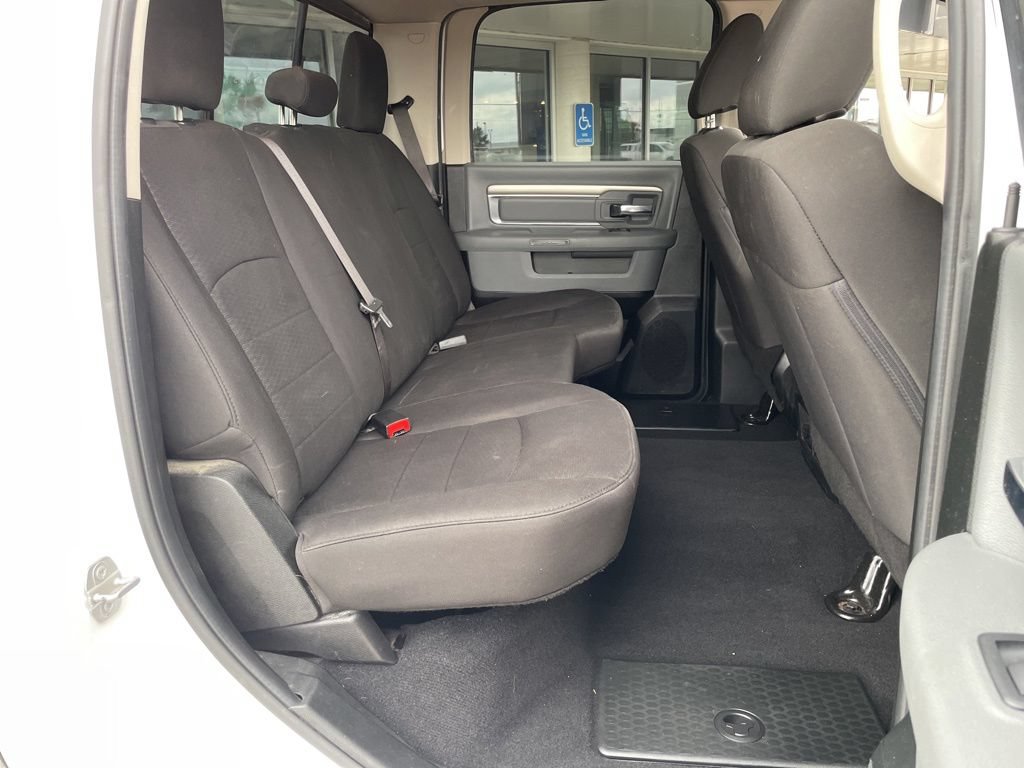Used 2019 RAM 1500 Classic Warlock w/ Electronics Group AWD/4WD image 18
