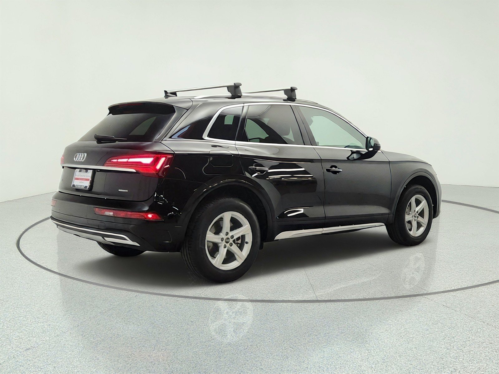 Used 2023 Audi Q5 2.0T Premium w/ Convenience Package AWD/4WD image 5