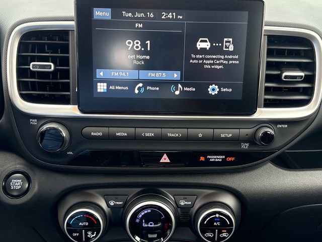New 2026 Hyundai Venue SEL FWD image 27