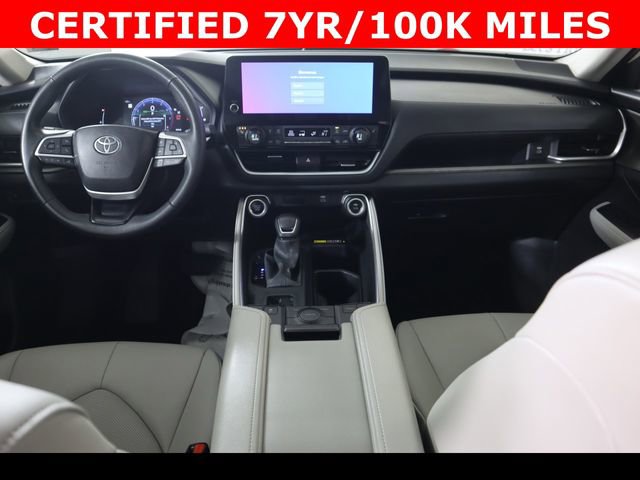 Used 2024 Toyota Grand Highlander XLE image 15