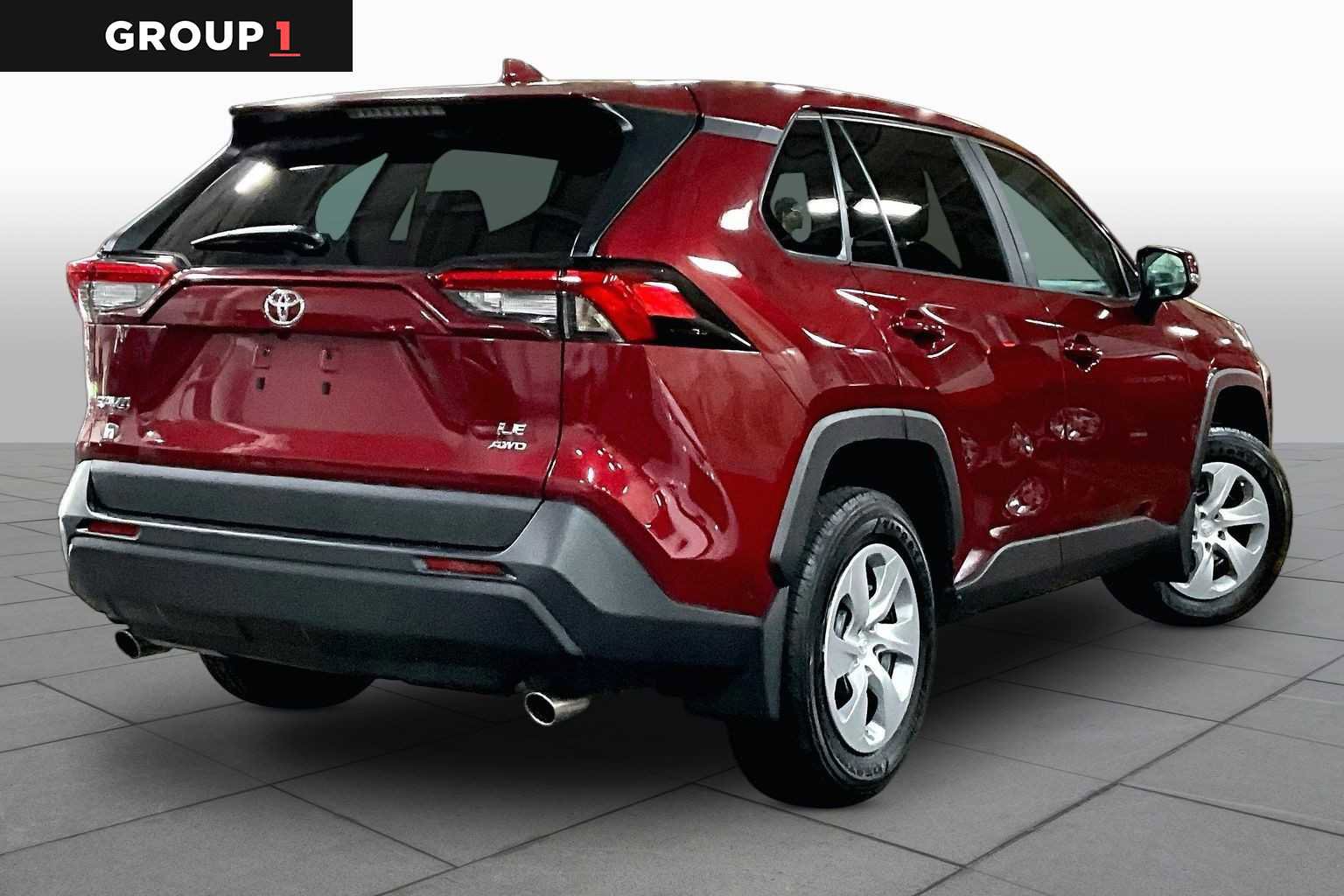 Used 2023 Toyota RAV4 LE AWD/4WD image 13