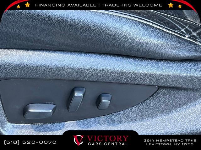 Used 2020 Chevrolet Suburban Premier w/ Premier 6.2L Value Package image 16