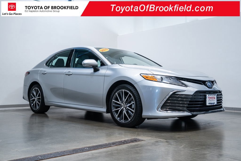 Used 2022 Toyota Camry XLE