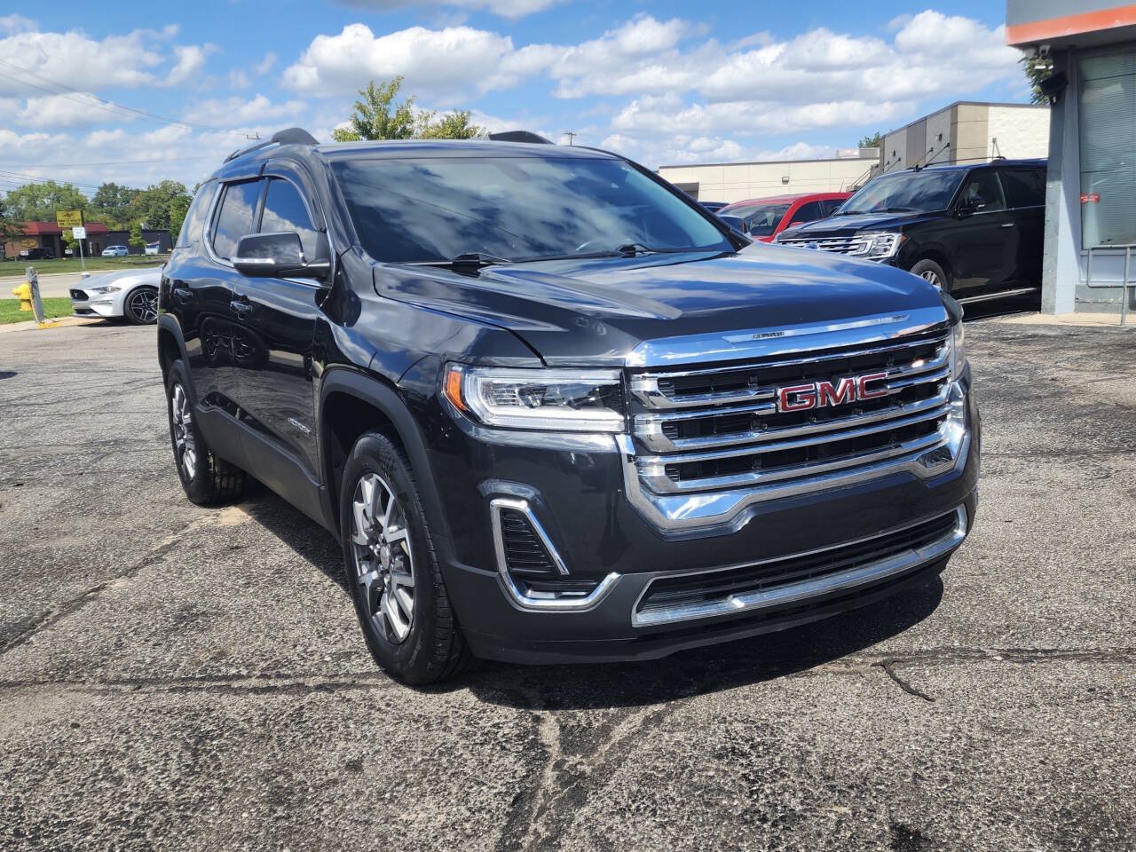 Used 2020 GMC Acadia SLE w/ Driver Convenience Package AWD/4WD image 7