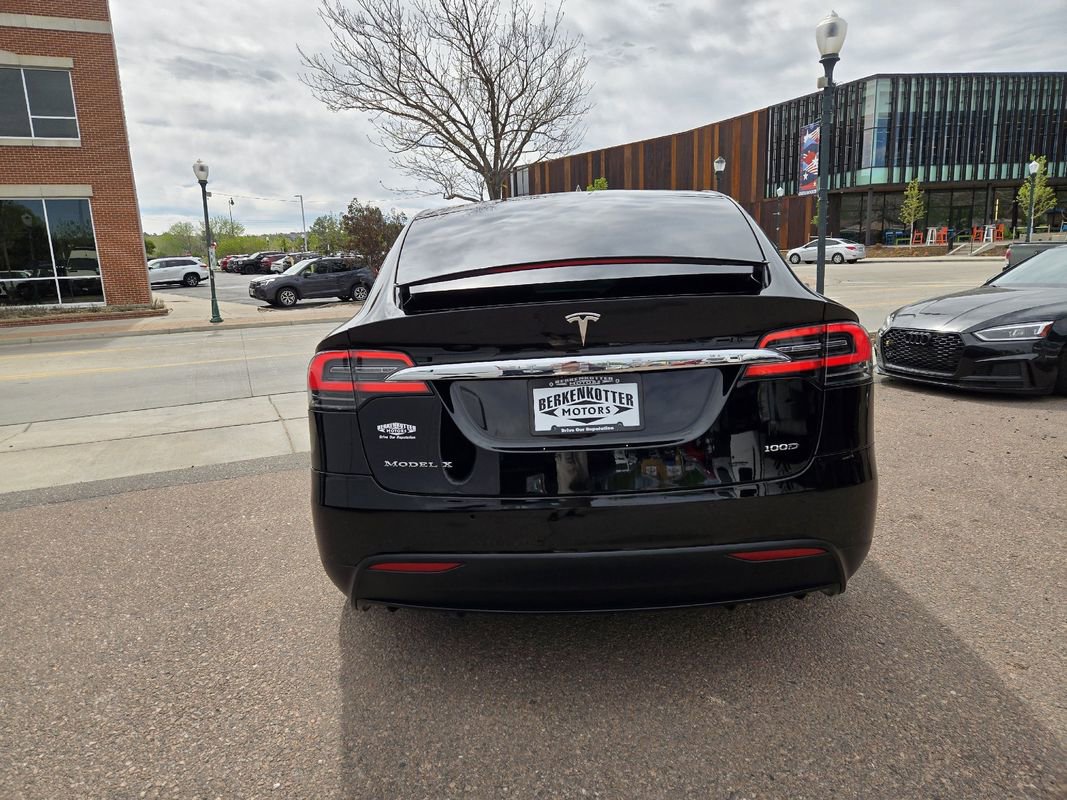 Used 2018 Tesla Model X 100D AWD/4WD image 9