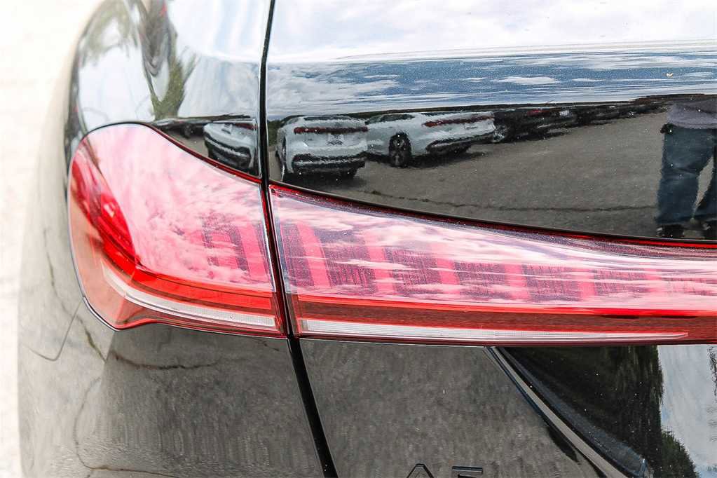 Used 2025 Audi A5 2.0T Premium Plus w/ Premium Plus image 7