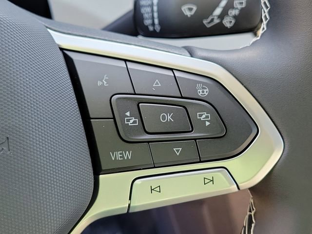 New 2026 Volkswagen Taos SE image 23