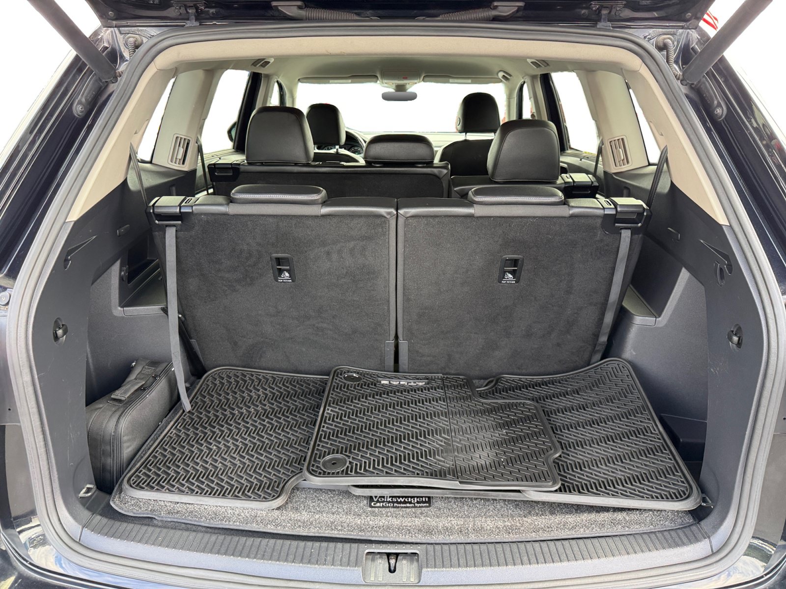 Used 2019 Volkswagen Atlas SE w/ Towing Package AWD/4WD image 17