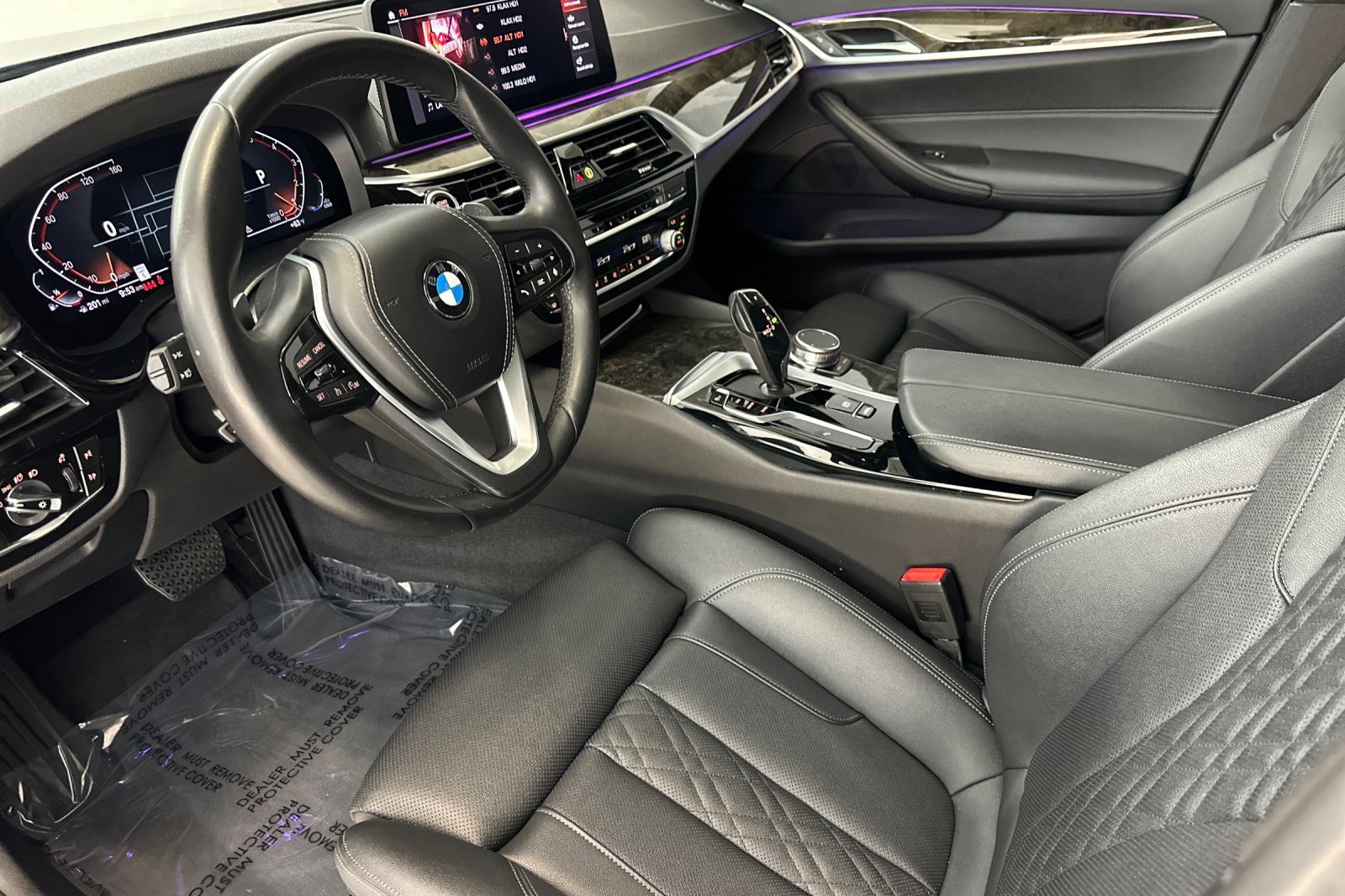 Certified 2023 BMW 530i w/ Convenience Package image 4