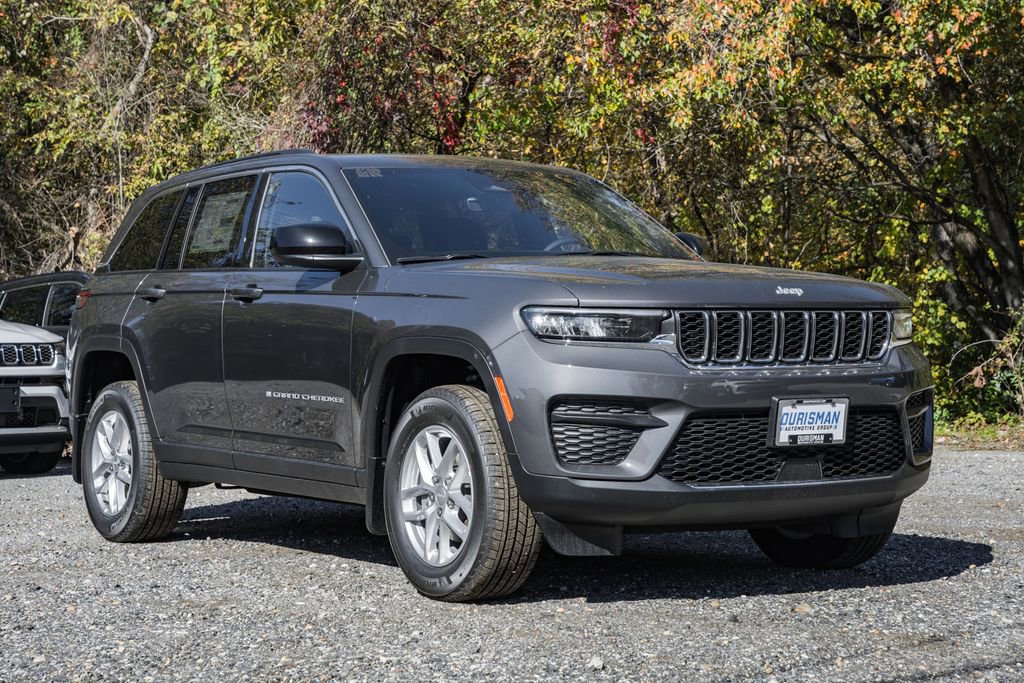 New 2025 Jeep Grand Cherokee Laredo X w/ Luxury Tech Group I