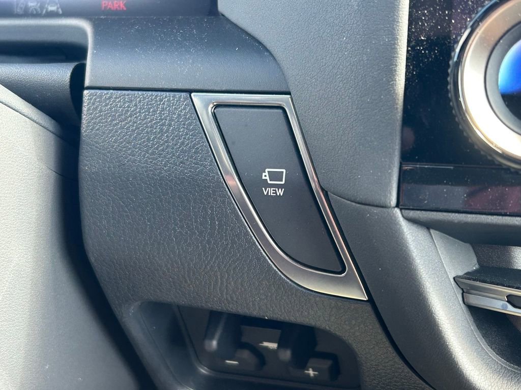 Used 2025 Lexus GX 550 AWD/4WD image 35