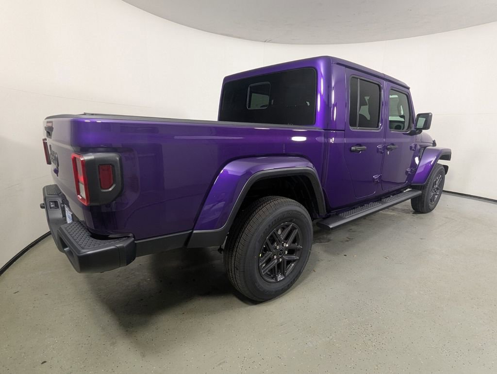 New 2026 Jeep Gladiator Sport image 8