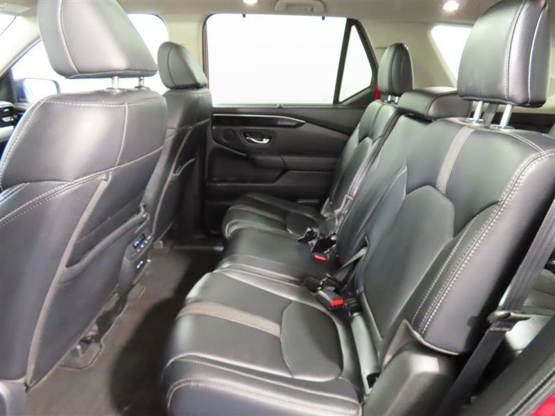 Used 2024 Honda Pilot Touring image 32