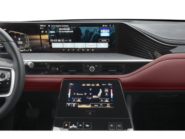 Certified 2026 INFINITI QX80 Autograph image 12