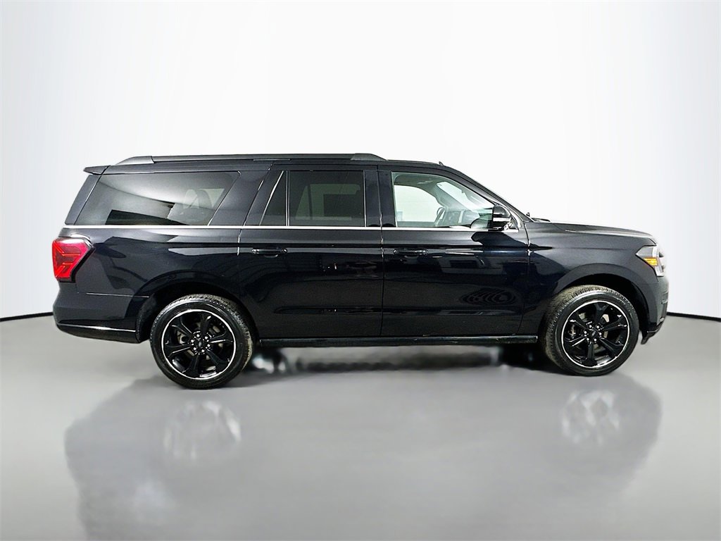 Used 2024 Ford Expedition Max Limited image 7