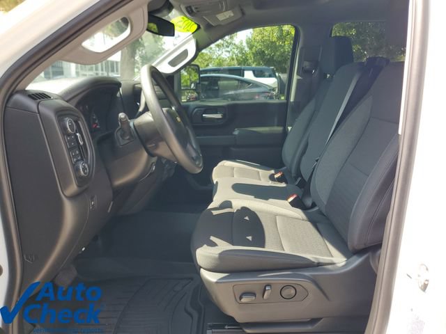 Used 2025 Chevrolet Silverado 2500 Custom w/ Custom Value Package AWD/4WD image 17