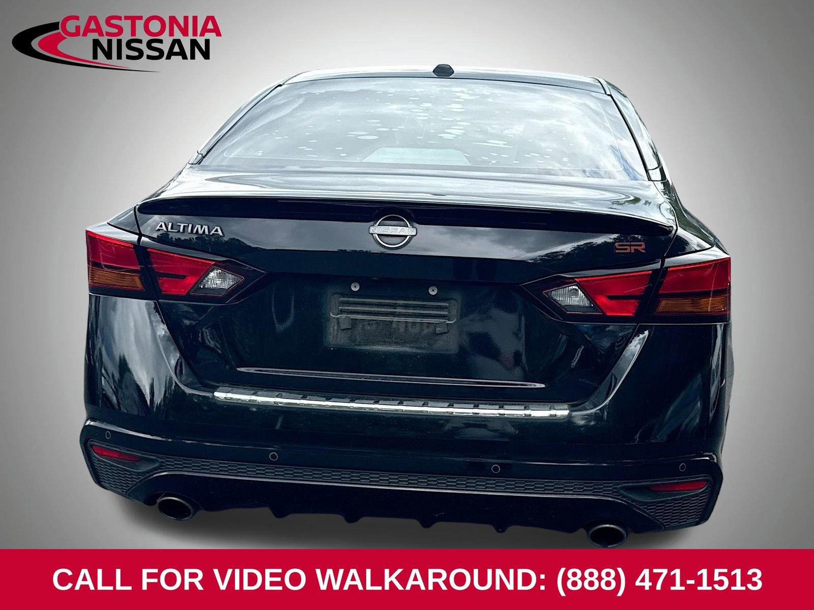 Used 2023 Nissan Altima 2.5 SR w/ SR Premium Package FWD image 9