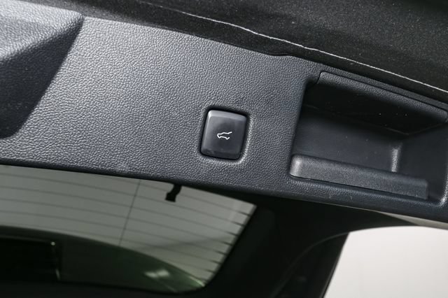 Used 2023 Ford Escape Active AWD/4WD image 12