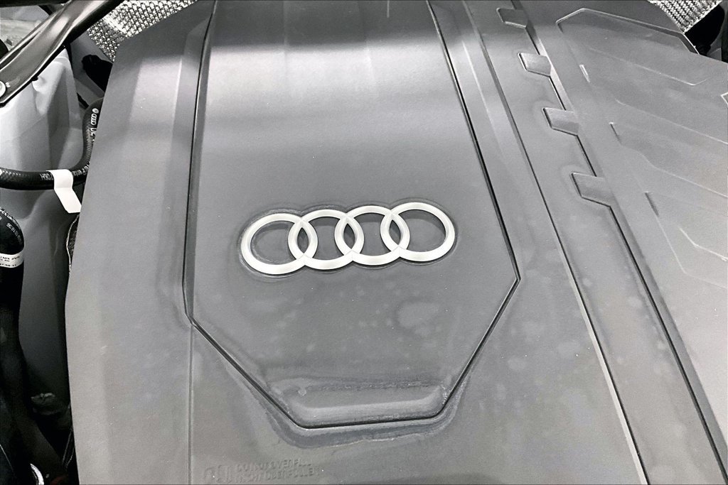 Used 2025 Audi Q5 2.0T Premium AWD/4WD image 42