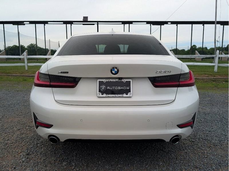 Used 2022 BMW 330i xDrive Sedan w/ Premium Package 2 AWD/4WD image 6