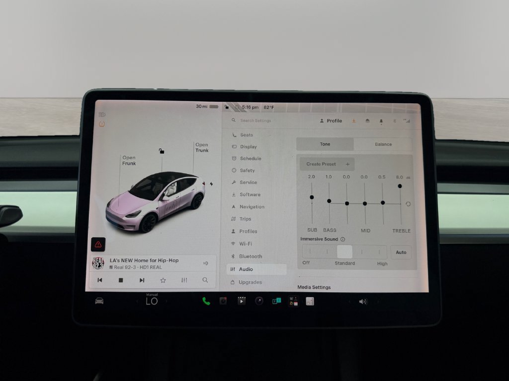 Used 2022 Tesla Model Y Long Range AWD/4WD image 26