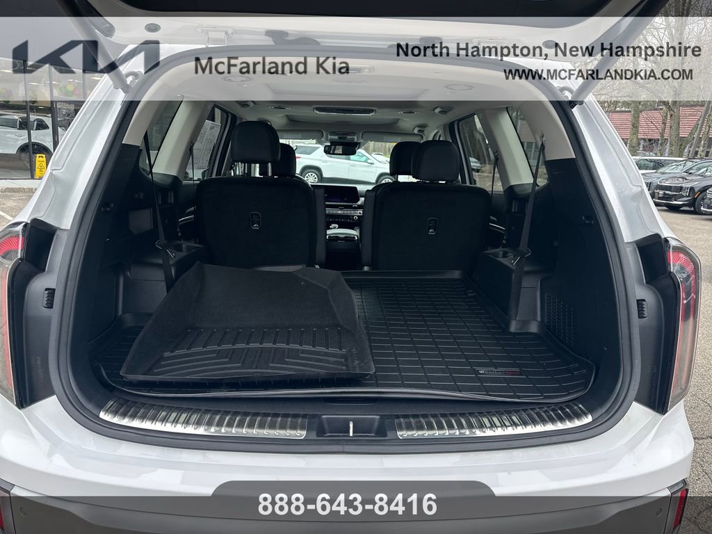 Used 2024 Kia Telluride SX w/ Towing Package image 24