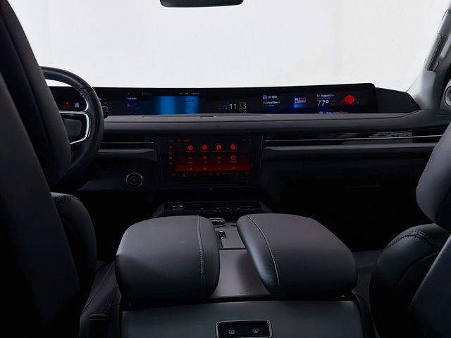 New 2025 Lincoln Navigator Reserve image 27