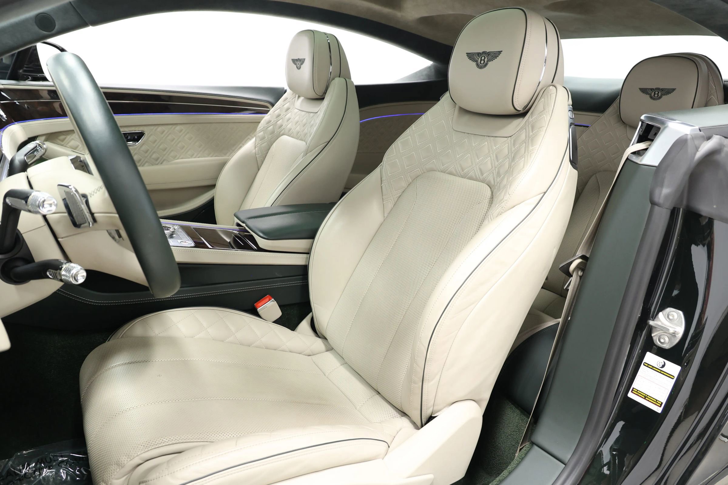 Used 2021 Bentley Continental GT image 18