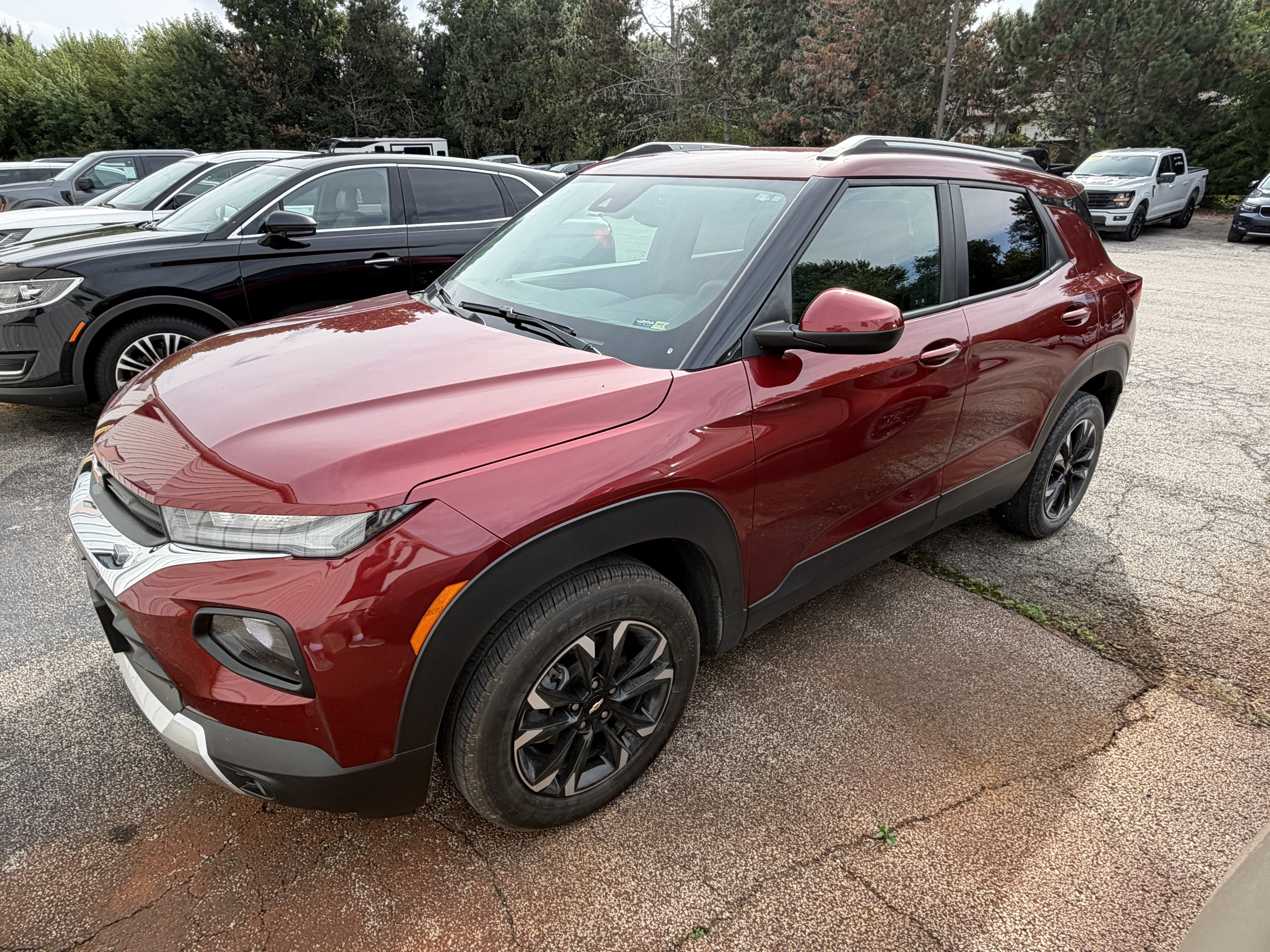 Used 2022 Chevrolet TrailBlazer LT AWD/4WD image 5