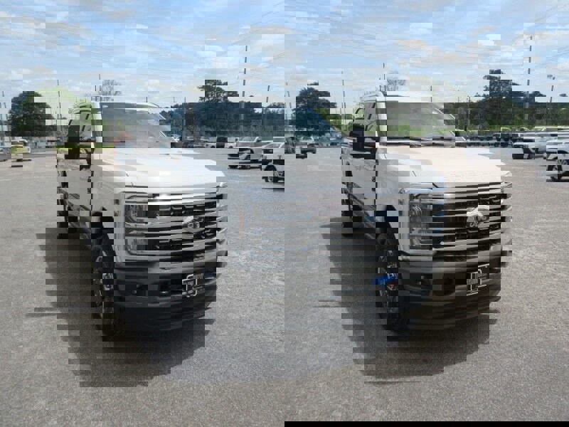 New 2026 Ford F250 King Ranch image 7